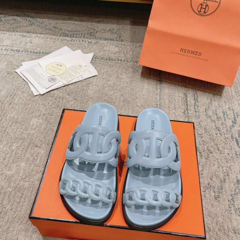 H**mes slippers